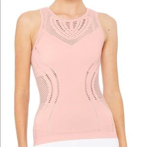ALO Lark Tank in Powder Pink